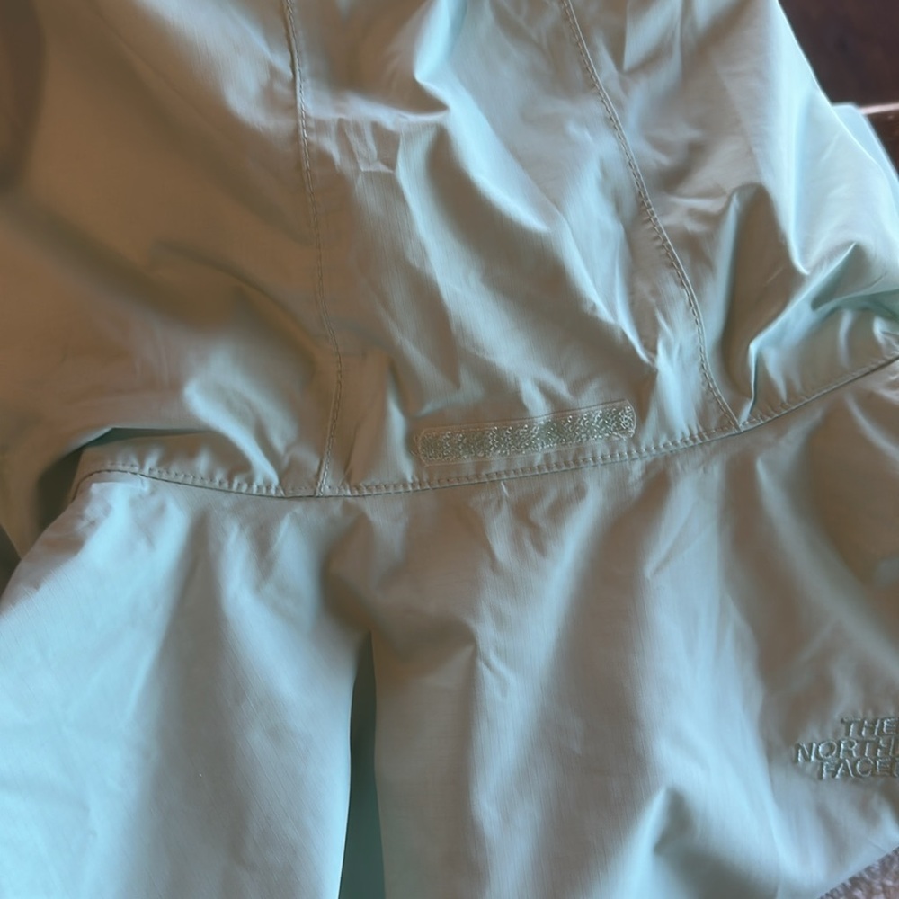 Nwot. North face jacket - Picture 8 of 8